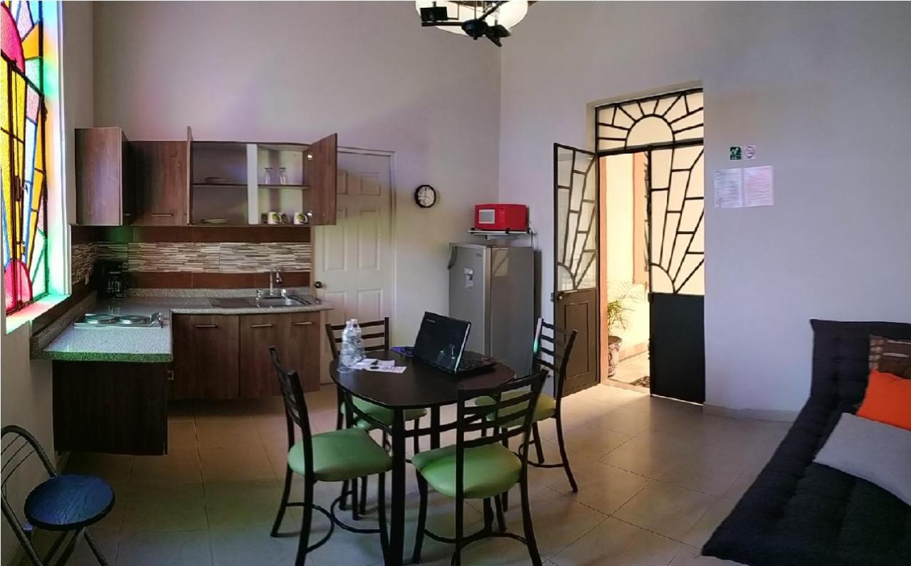 Hotel Del Capitan De Puebla, Departamentos מראה חיצוני תמונה