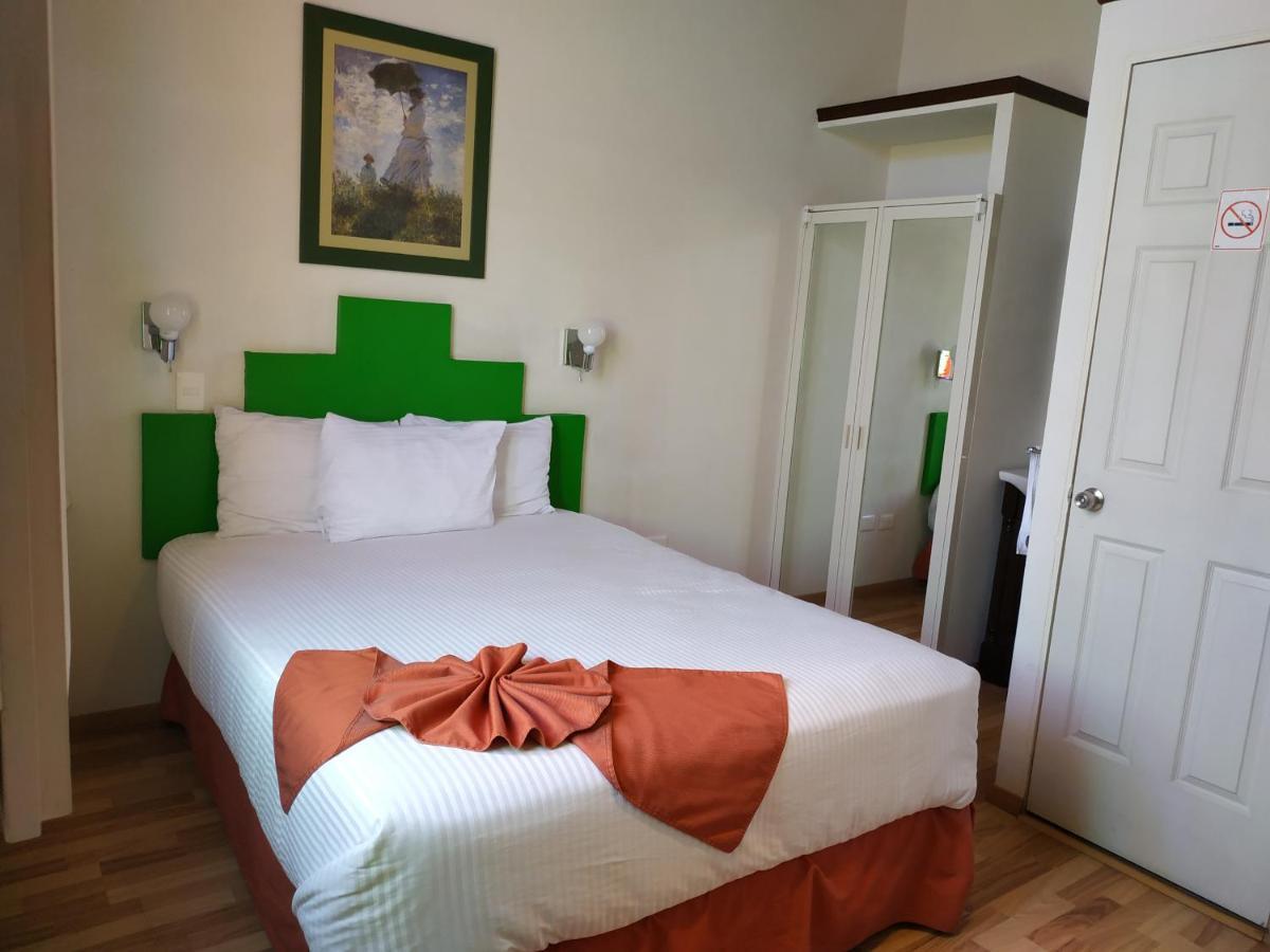 Hotel Del Capitan De Puebla, Departamentos מראה חיצוני תמונה